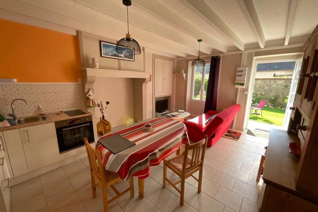 Gite En Cotentin Villa Etienville Exterior photo